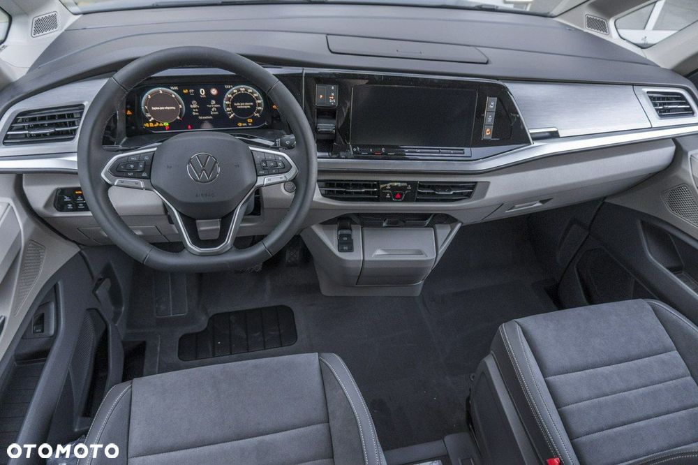 Volkswagen Multivan - 9