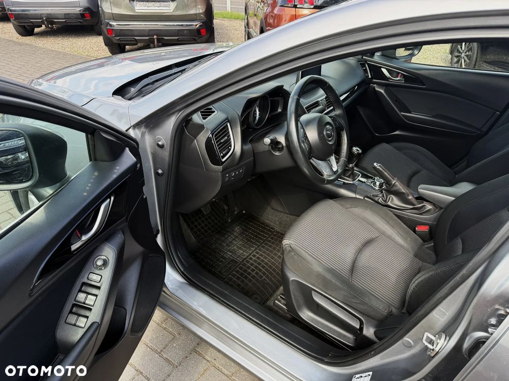 Mazda 3 - 7