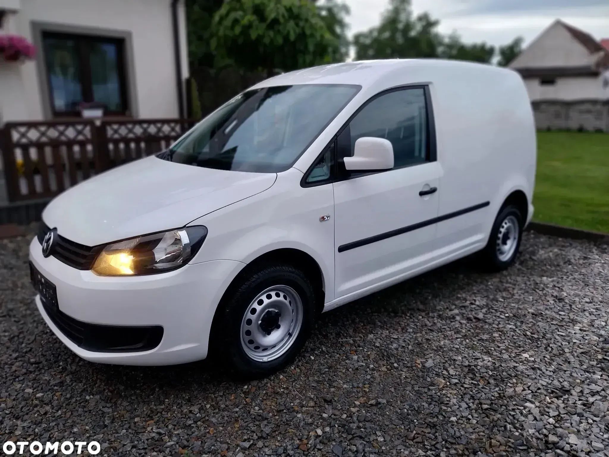 Volkswagen Caddy - 1