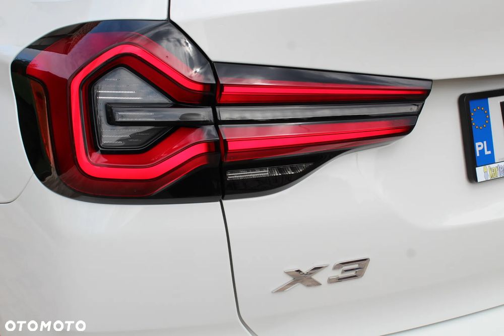 BMW X3 xDrive20i - 11