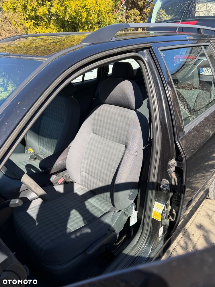 Skoda Octavia 1.6 Tour - 12