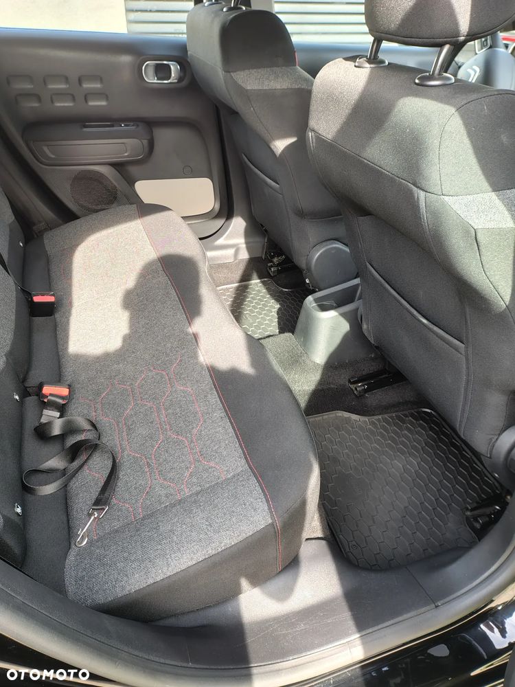 Citroën C3 1.2 PureTech Shine EAT6 - 7