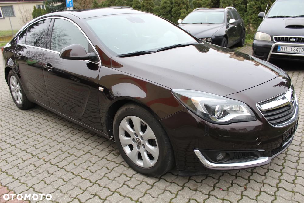 Opel Insignia - 1