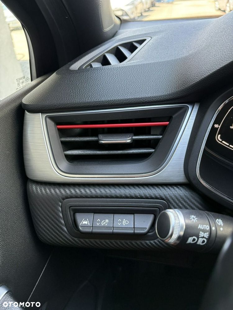 Renault Captur 1.3 TCe mHEV R.S Line EDC - 30