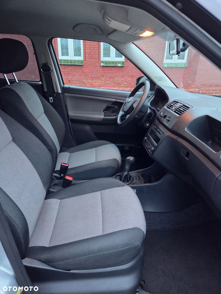 Skoda Fabia 1.4 16V Elegance Plus - 13