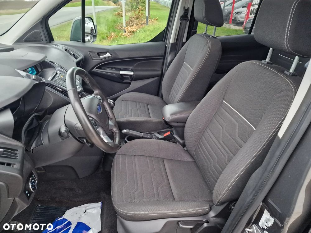 Ford Tourneo Connect 1.5 TDCi Start-Stop Titanium - 19