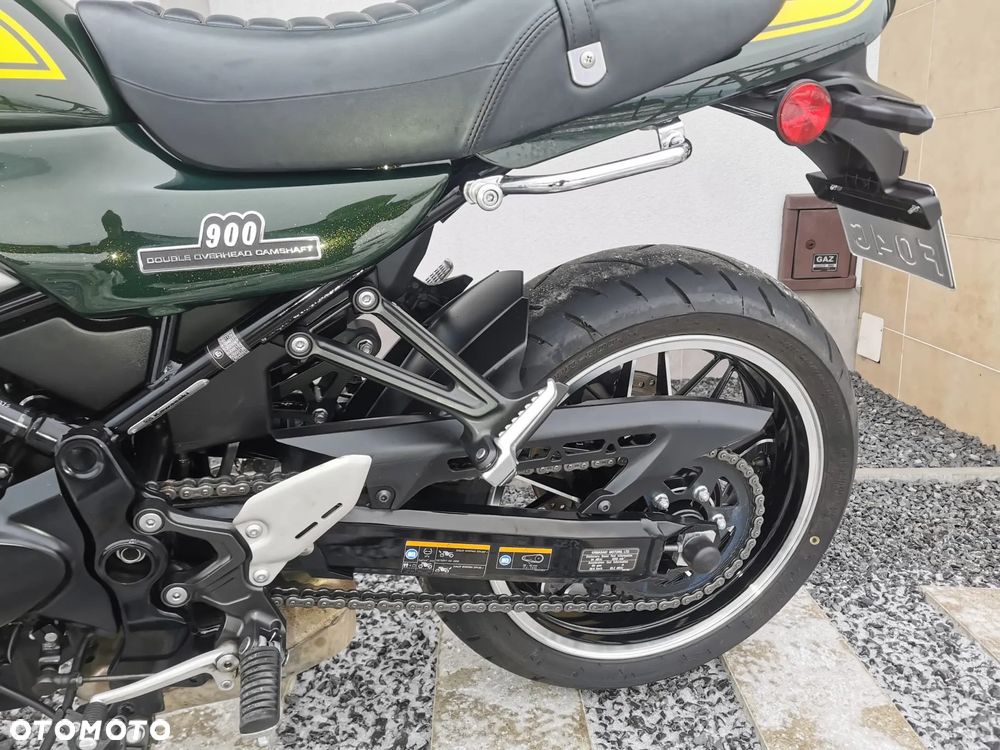 Kawasaki Z 900 RS - 17