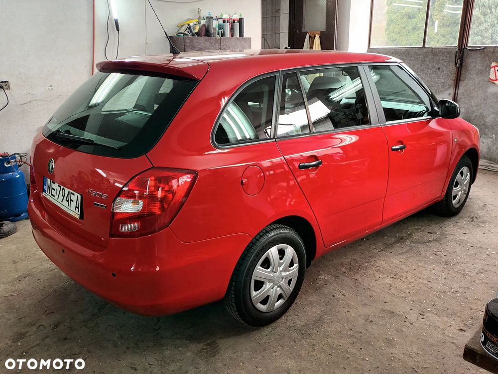 Skoda Fabia 1.4 16V Fresh Plus - 5