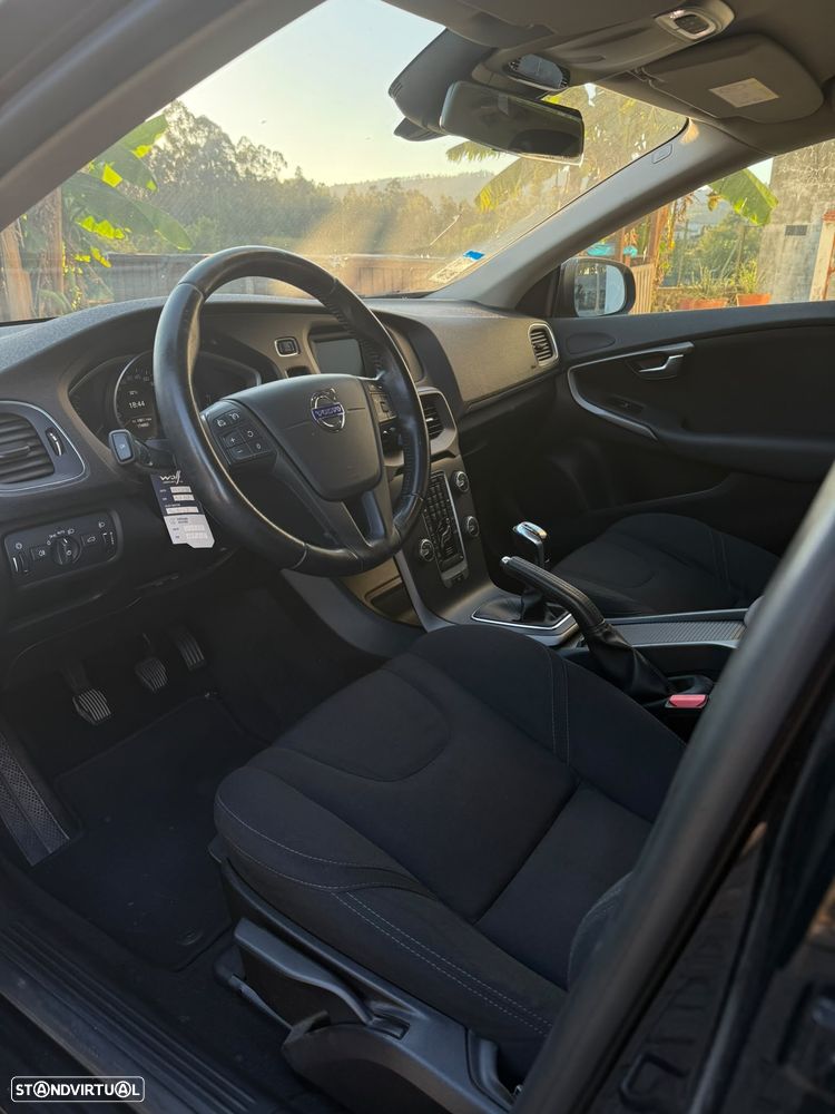 Volvo V40 2.0 D2 Kinetic - 11