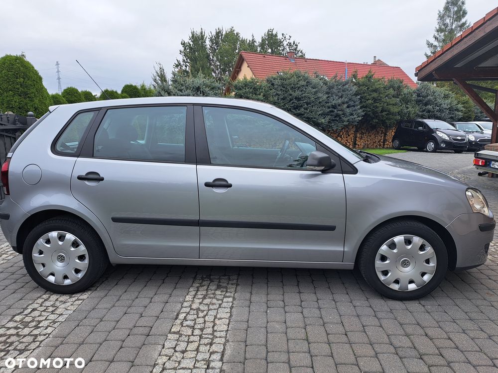Volkswagen Polo 1.4 Tour Edition - 4