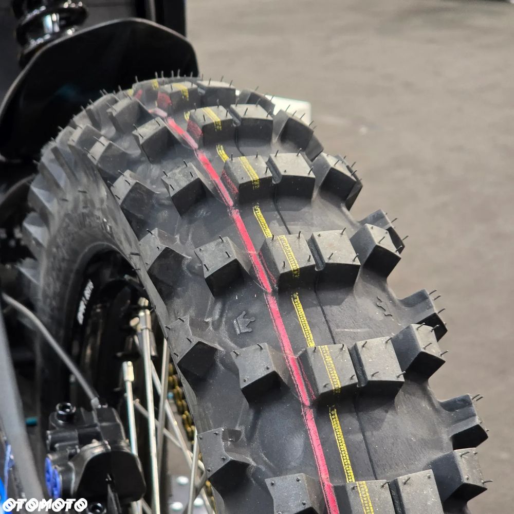 Talaria Sting R - 9