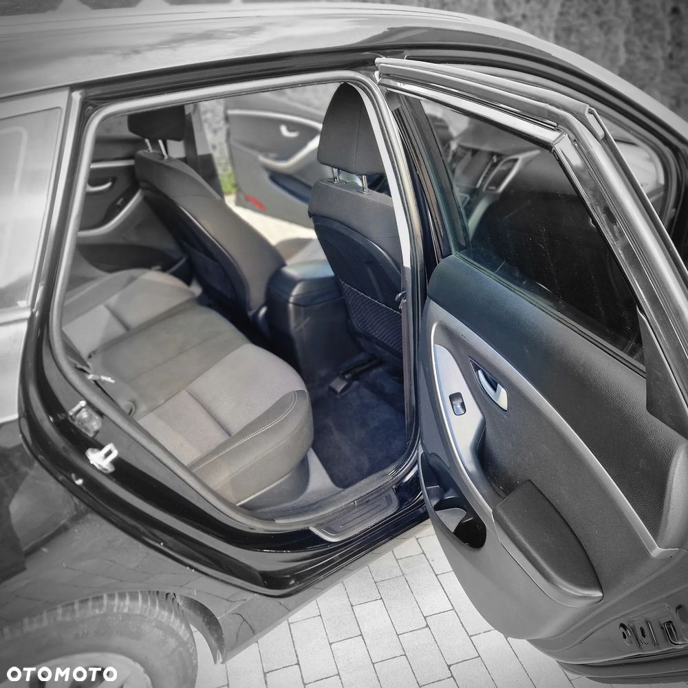 Hyundai i30 1.6 CRDi Premium - 21