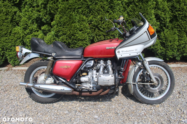 Honda GL - 12