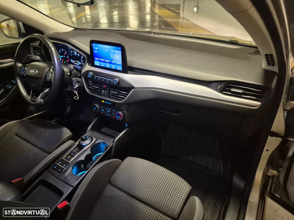 Ford Focus SW 1.5 EcoBlue S&S Aut. TITANIUM - 46