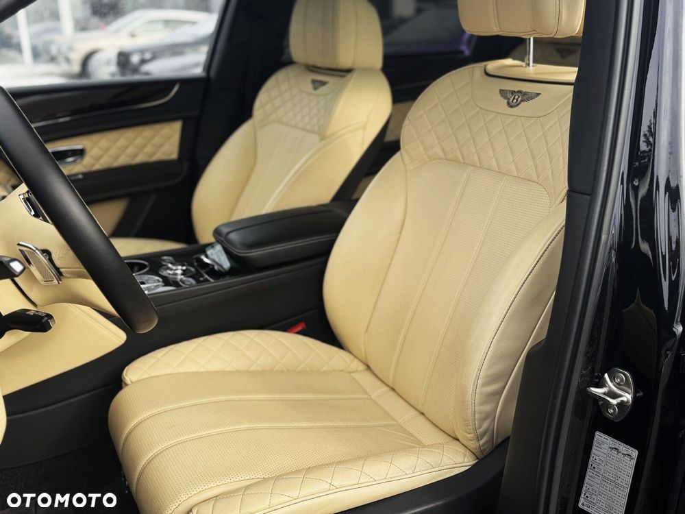 Bentley Bentayga - 9