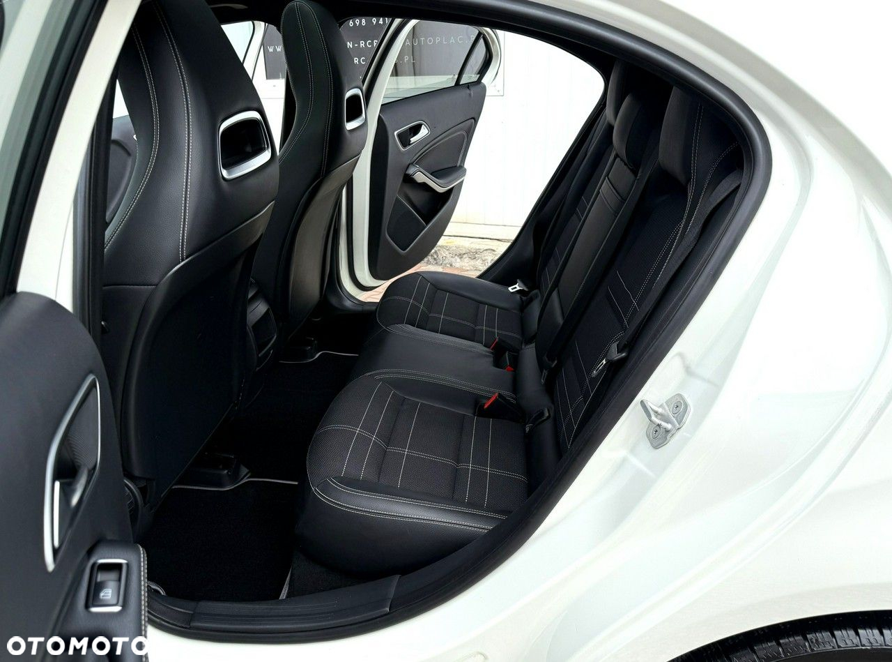 Mercedes-Benz Klasa A 220 CDI (BlueEFFICIENCY) 7G-DCT Urban - 20