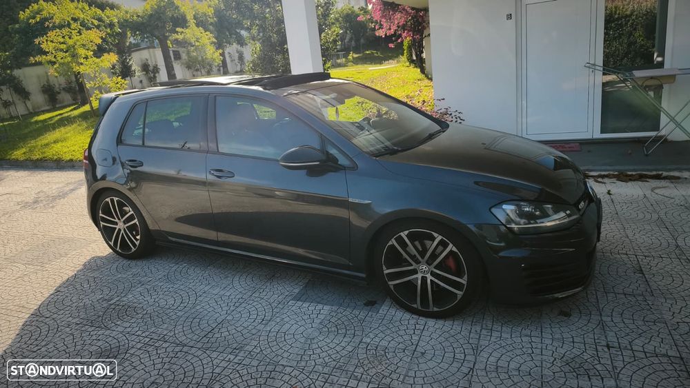 VW Golf 2.0 TDI GTD DSG - 4
