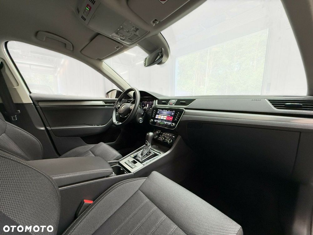 Skoda Superb 1.5 TSI Style DSG - 18