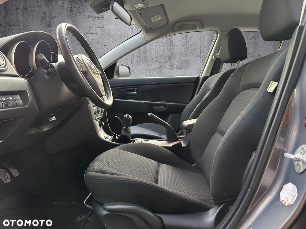 Mazda 3 1.6 Sport Active - 11