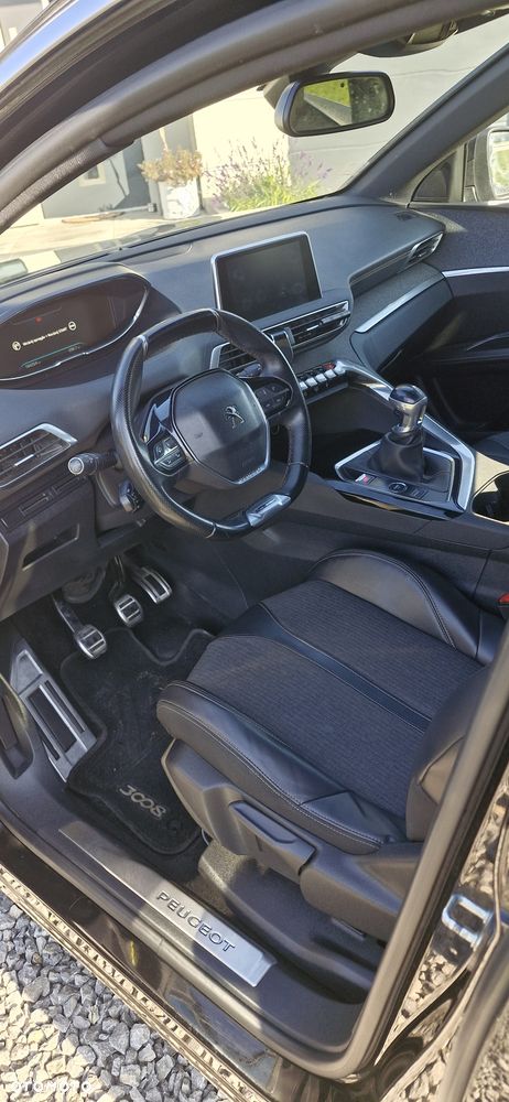 Peugeot 3008 - 8