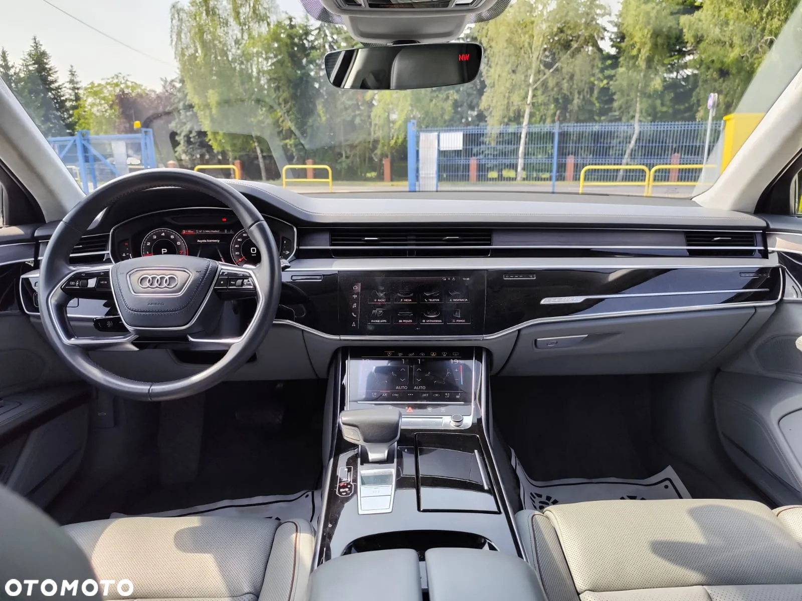 Audi A8 L 60 TFSI quattro tiptronic - 16