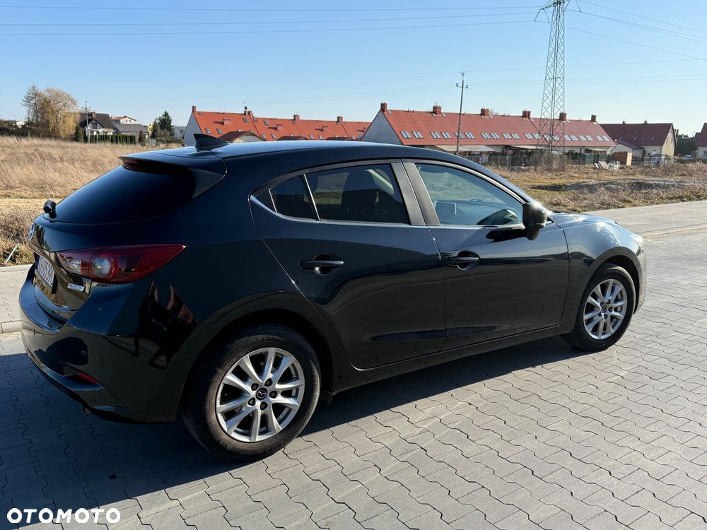 Mazda 3 - 5