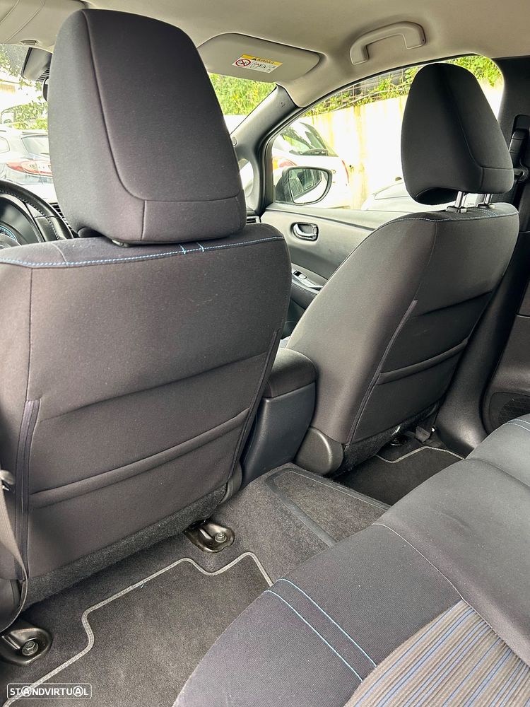 Nissan Leaf 40 kWh Acenta - 23