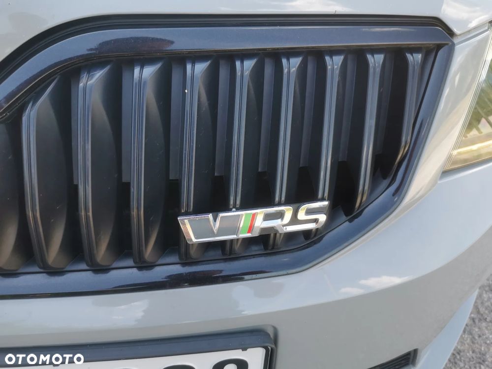Skoda Octavia 2.0 TDI DSG RS - 33