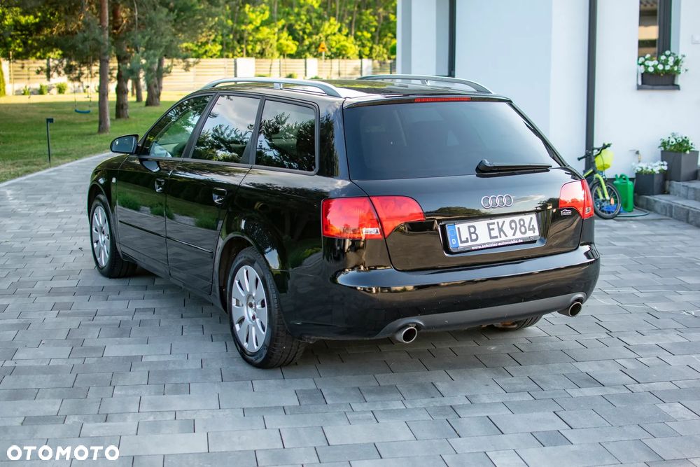 Audi A4 Avant - 22