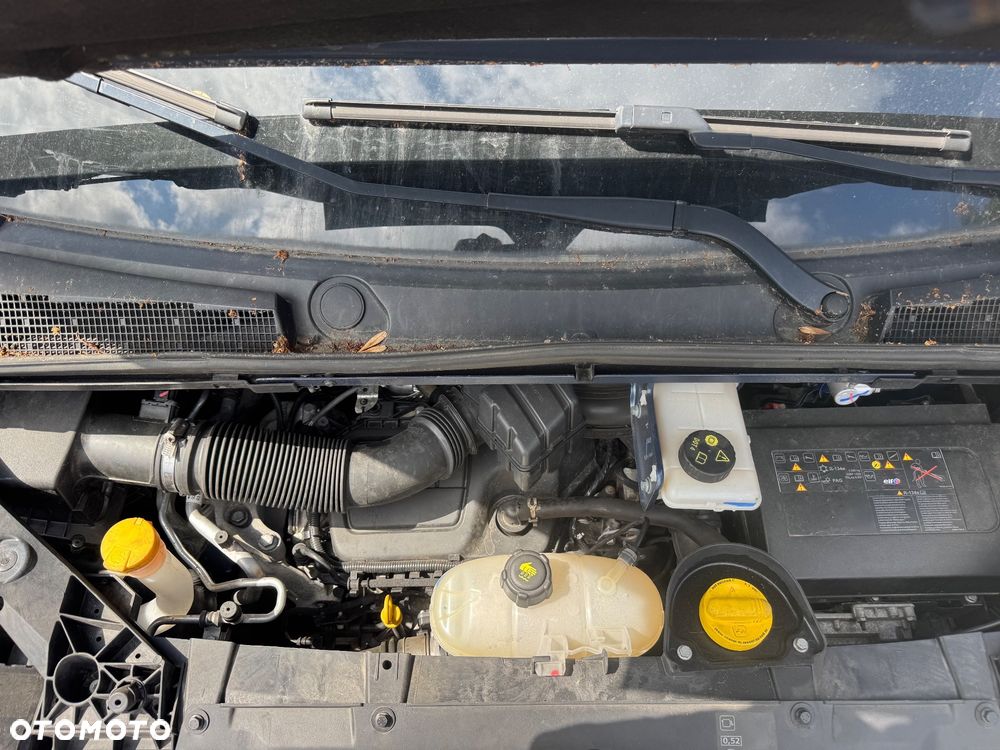 Renault Trafic - 10