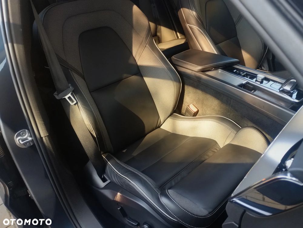 Volvo XC 60 - 19