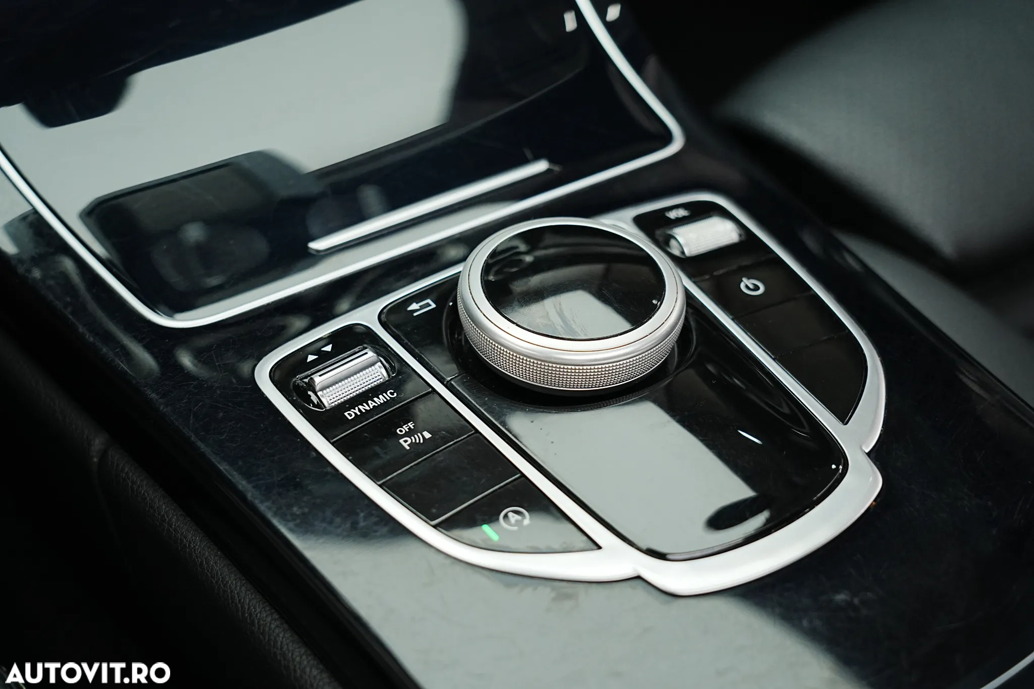 Mercedes-Benz C 180 (BlueTEC) d 7G-TRONIC AMG Line - 33