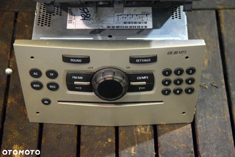 Opel Corsa D Radio CD30 MP3 Złote + wyświetlacz z PINEM Oryginał komplet - 2