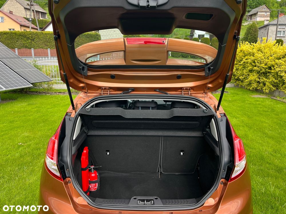 Ford Fiesta 1.0 EcoBoost Titanium X - 14
