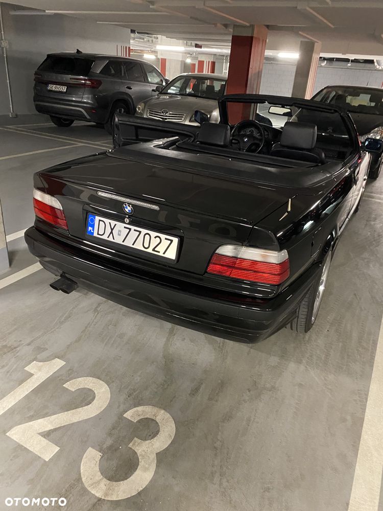 BMW Seria 3 - 24