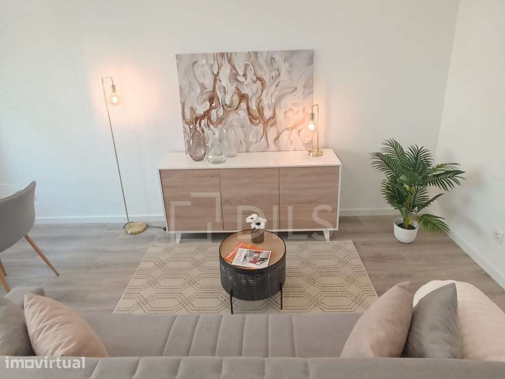 Apartamento T3 remodelado em Sapadores, Lisboa - Grande imagem: 2/20