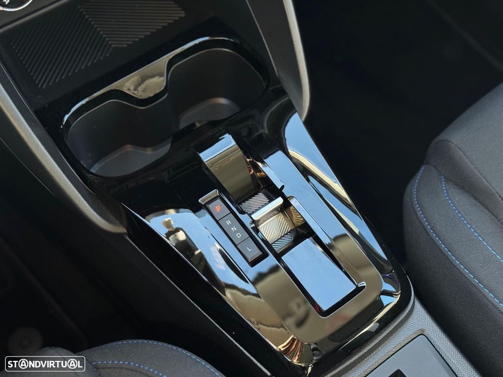 Citroën C3 1.2 Hybrid Plus e-DSC6 - 13