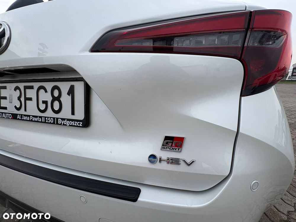 Toyota Corolla 2.0 Hybrid GR Sport - 6