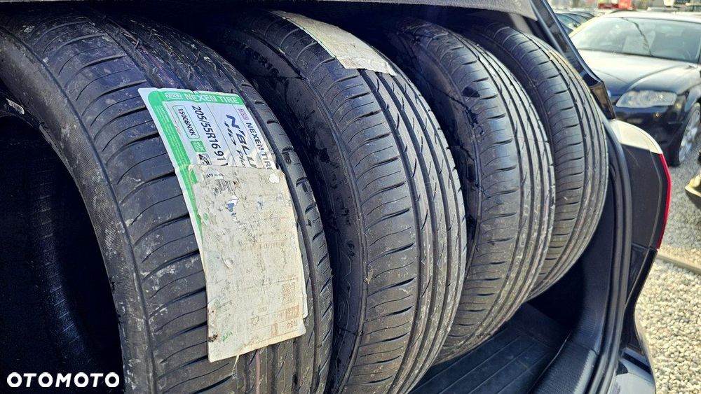 Volkswagen Golf Plus - 30