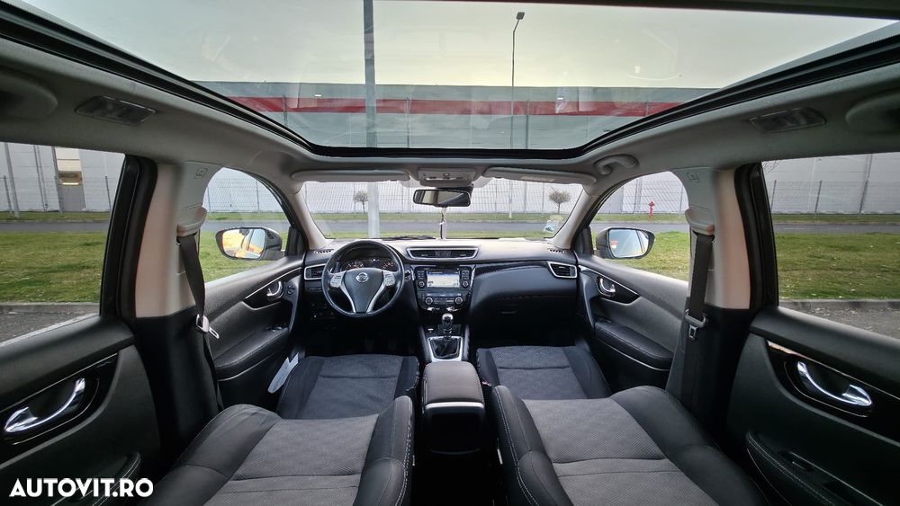 Nissan Qashqai 1.6 DCI N-Vision - 38