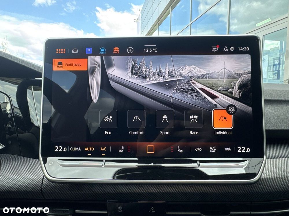 Volkswagen Golf - 34