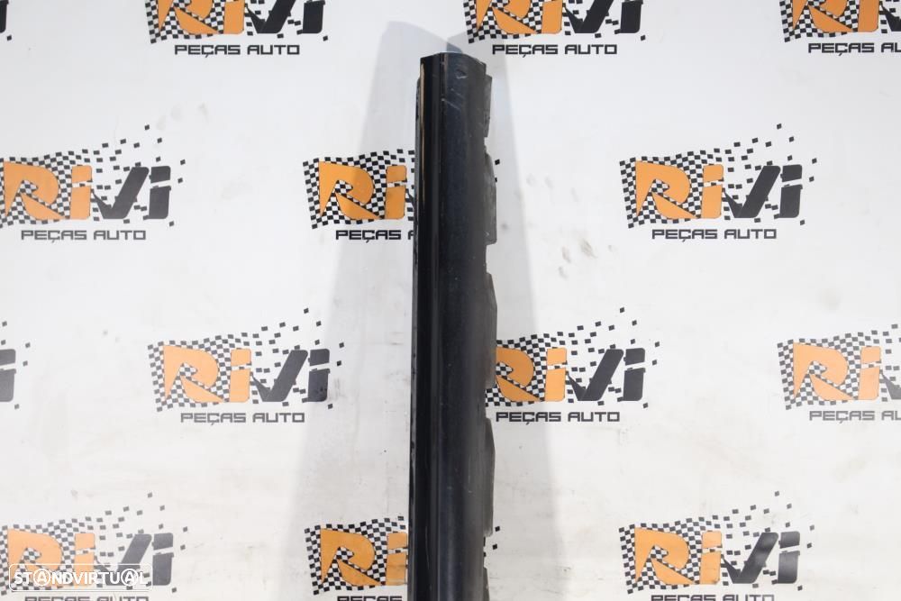 Embaladeira / Saia Direita Audi A3 (8P1)  8P3853860 / Passageiro S3 A3 - 2