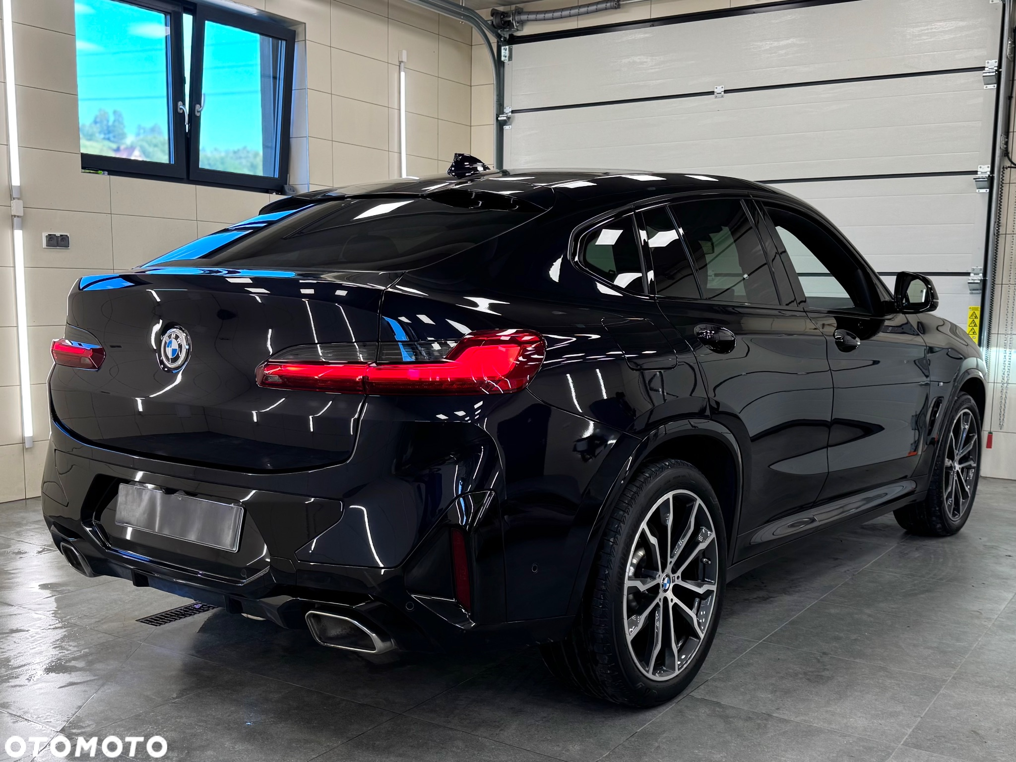 BMW X4 - 10