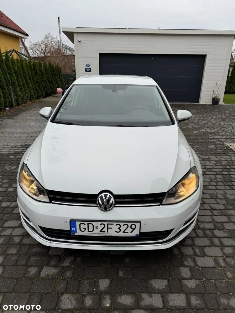 Volkswagen Golf - 3