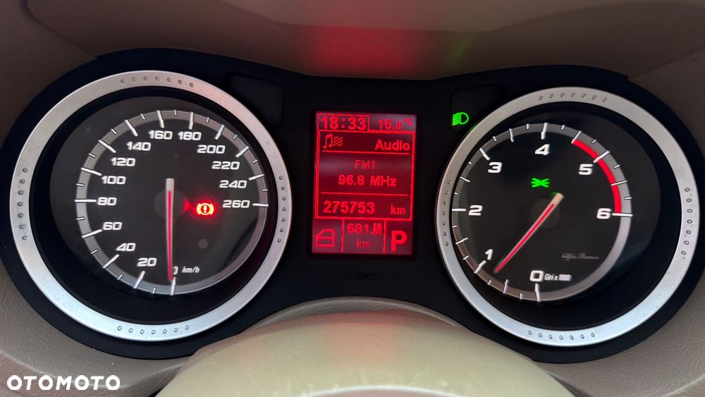 Alfa Romeo 159 1.9 JTDM 16V DPF Q-Tronic - 27