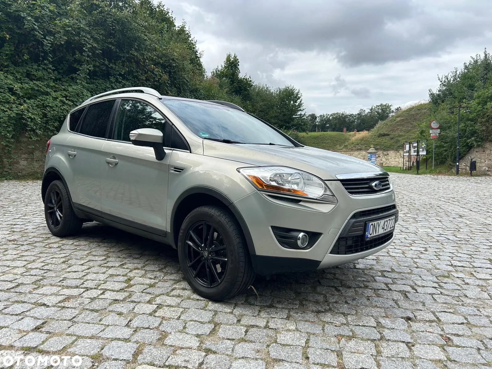Ford Kuga 2.0 TDCi Trend MPS6 - 4