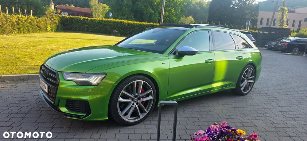 Audi S6 Avant - 32