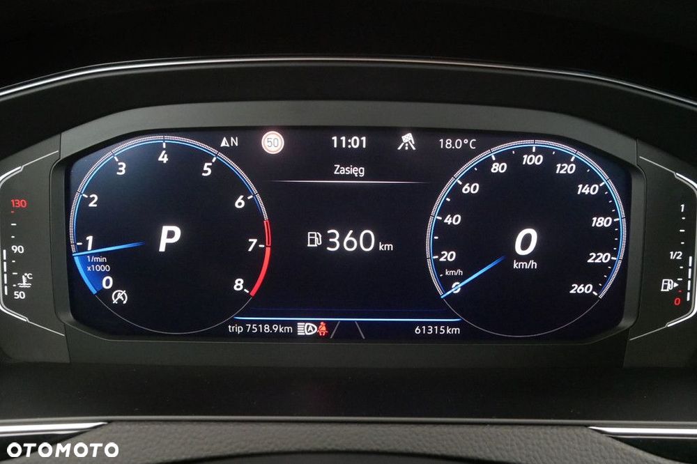 Volkswagen Passat Variant 2.0 TSI Elegance DSG - 9