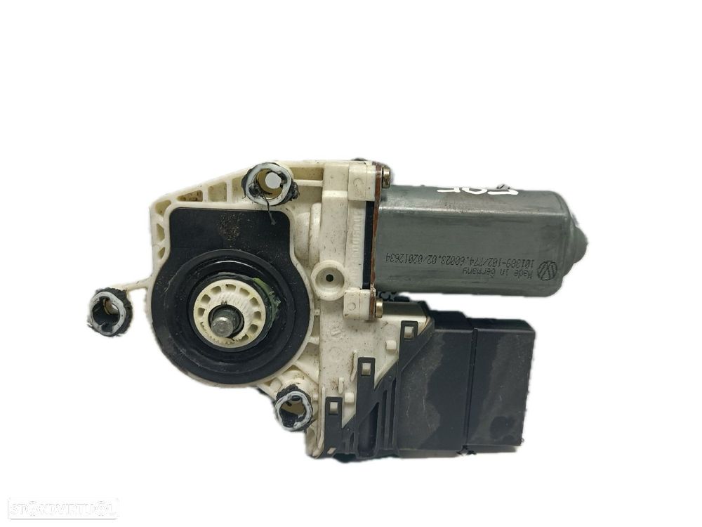 Motor Elevador Trás Esquerdo Volkswagen Bora (1J2) - 2