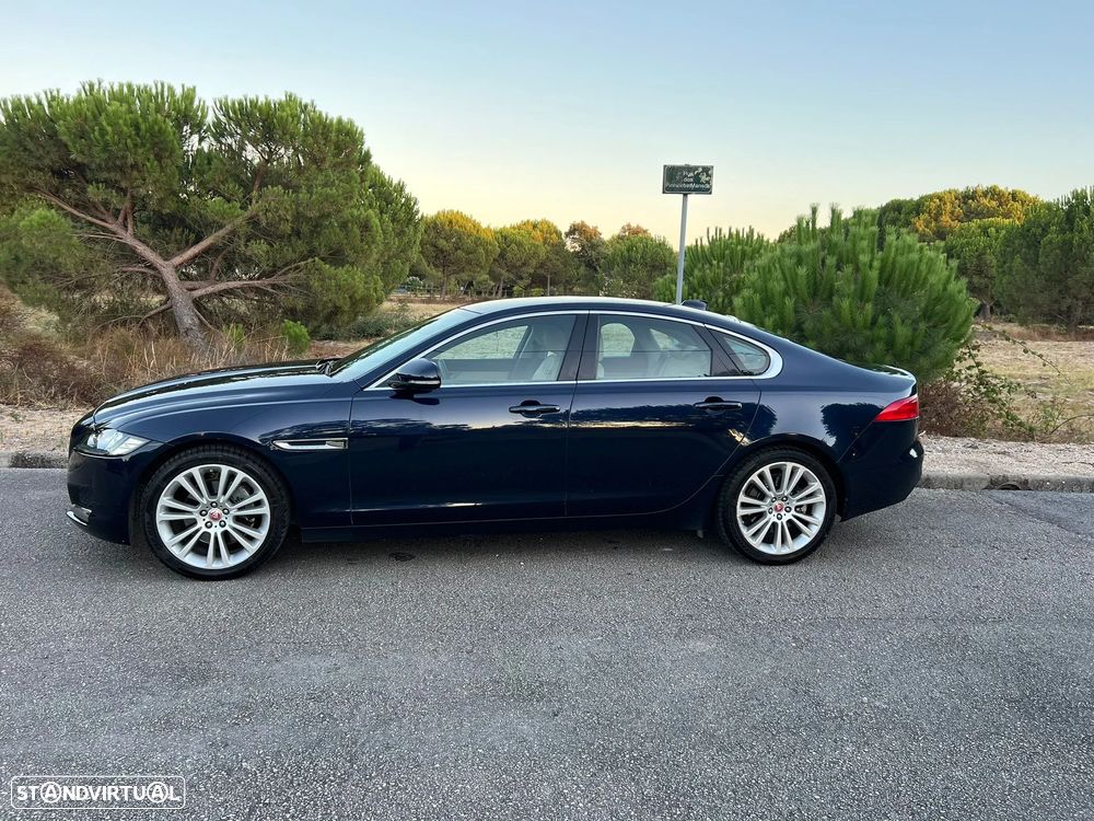 Jaguar XF 2.0 D Prestige Aut. - 5